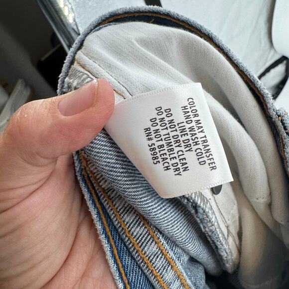 Carmar NWT Distressed Boyfriend Straight Leg Jeans Cotton Denim Size 29 - Picture 5 of 9